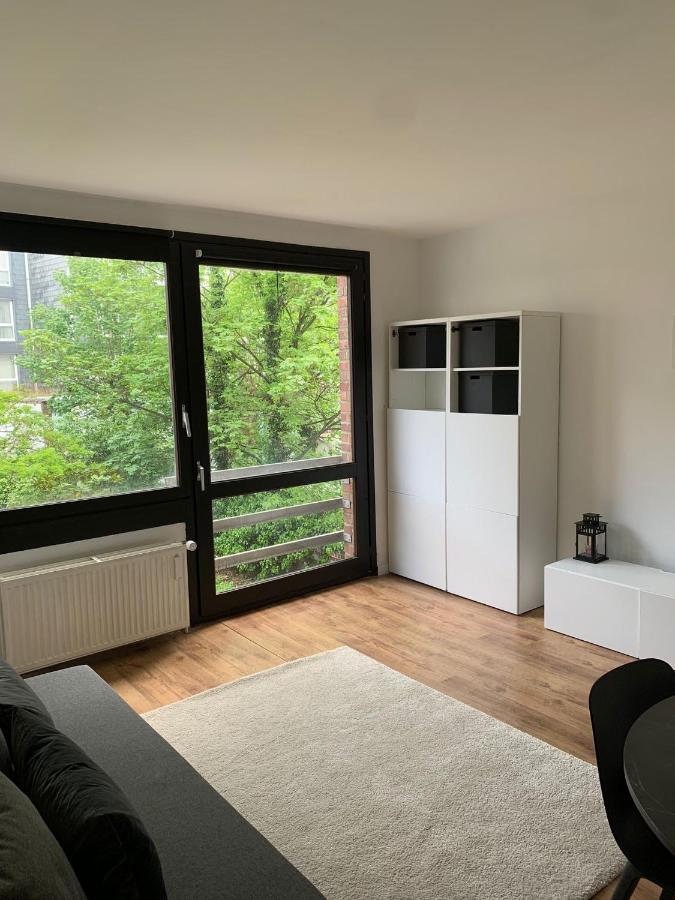 Suite Minimalist 50M2 Brussel Bagian luar foto